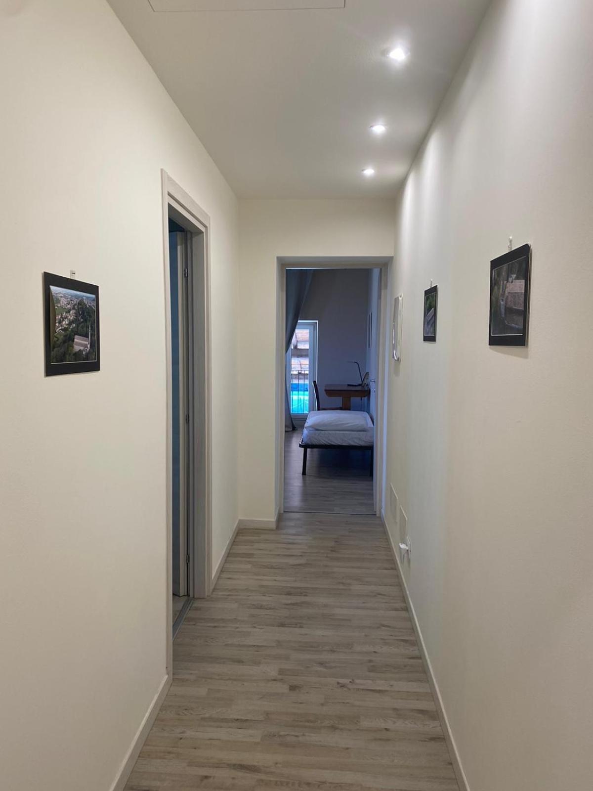 La Chiusa Bed And Breakfast มอนติเคียรี ภายนอก รูปภาพ